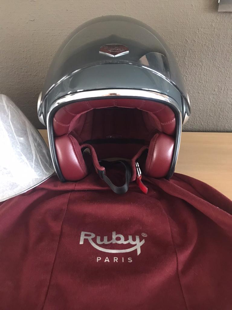 Motorhelm Ruby jet Charonne + 3 vizieren maat S 55/56, Fietsen en Brommers, Brommerhelmen, Ophalen, Zo goed als nieuw, Small