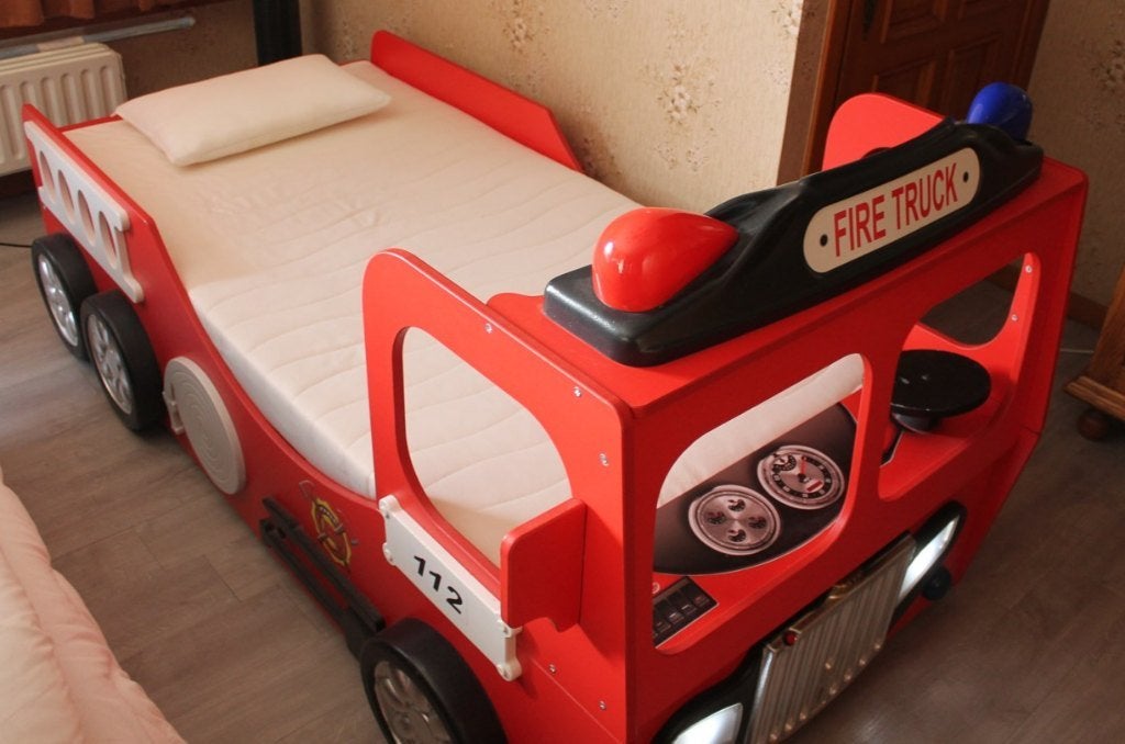 Kinderbed Brandweerwagen NIEUWSTAAT, 85 tot 100 cm, Zo goed als nieuw, 180 cm of meer, Ophalen