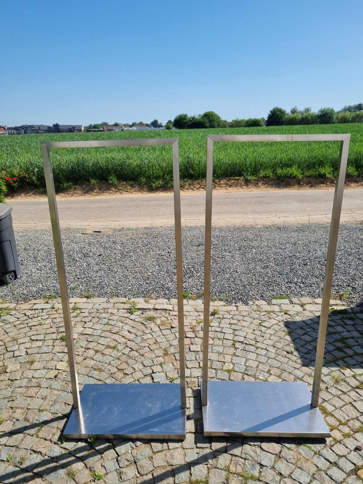 Rekken, Enlèvement