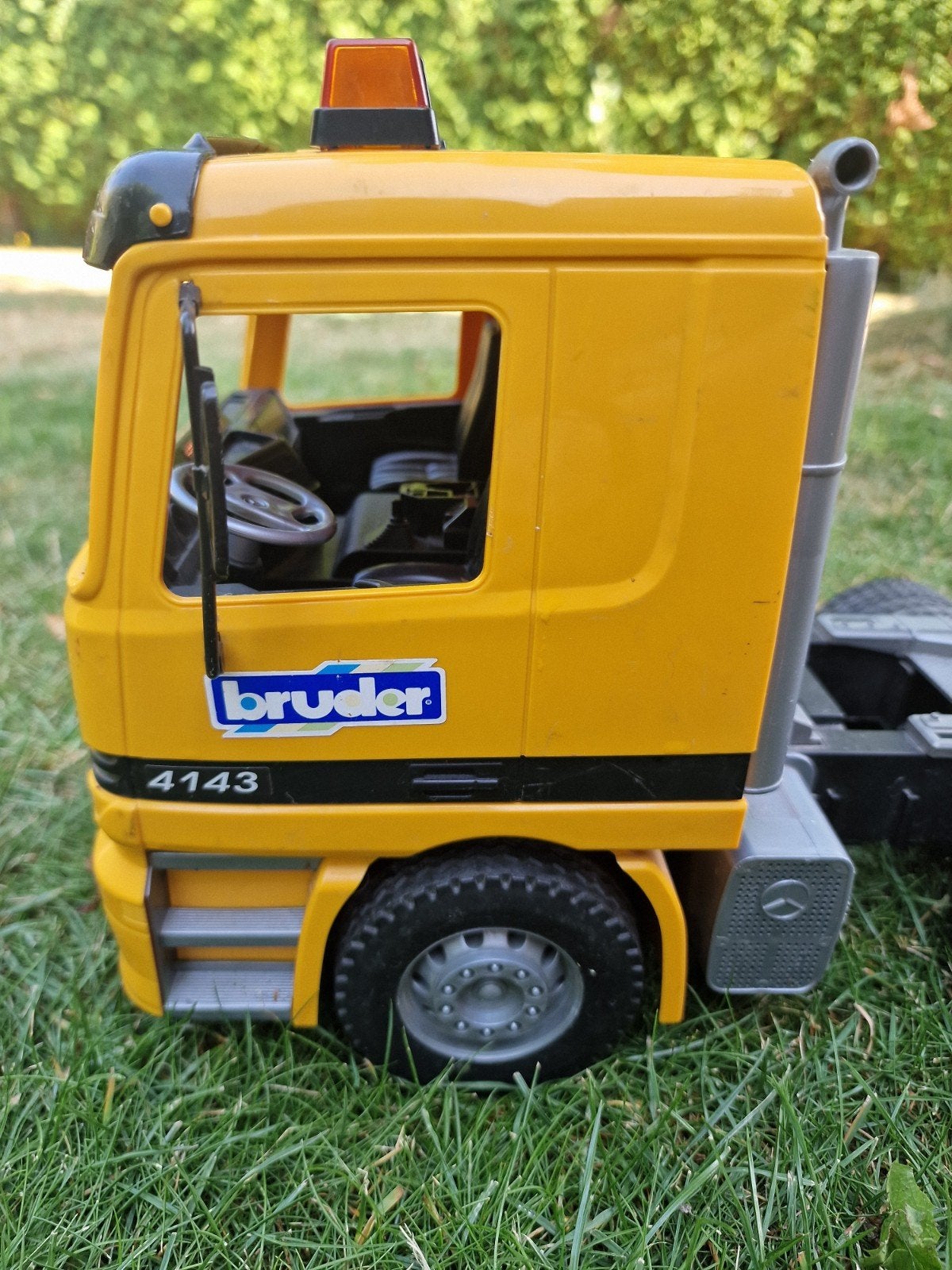 Bruder MAN TGA Vrachtwagen met Dieplader (Zonder Bulldozer), Ophalen of Verzenden, Zo goed als nieuw