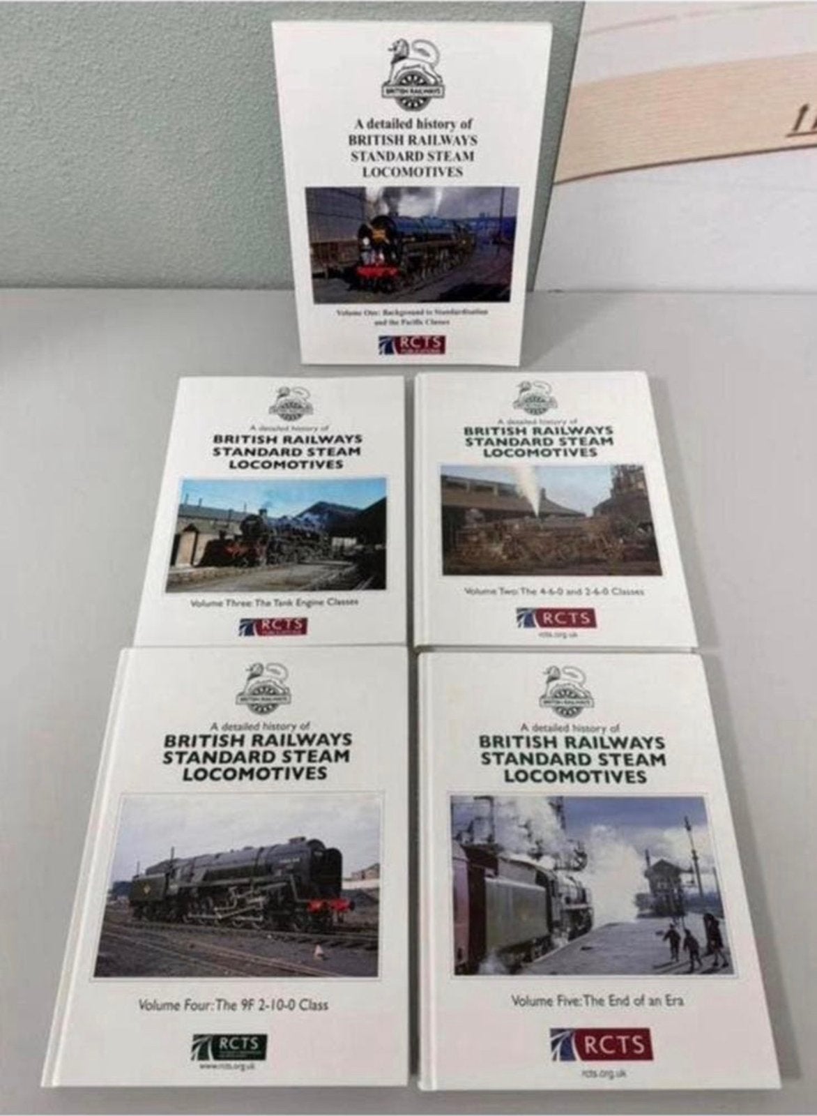 Historique des locomotives à vapeur britanniques, vol. 1-5, Enlèvement ou Envoi, Comme neuf, Train, Livre ou Revue