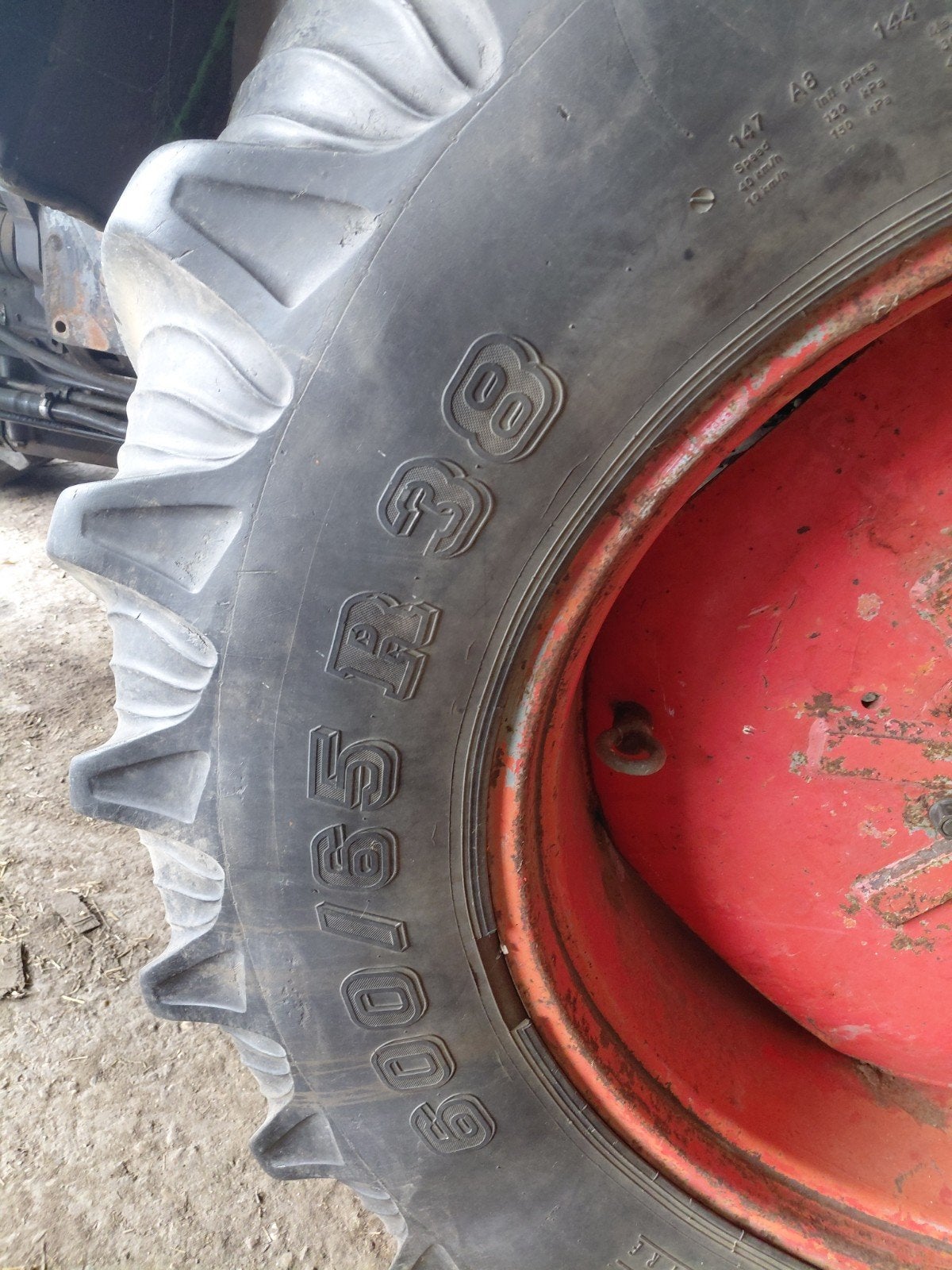 Jantes Fendt 38 pouces à gros points ZF + pneus, Articles professionnels, Enlèvement