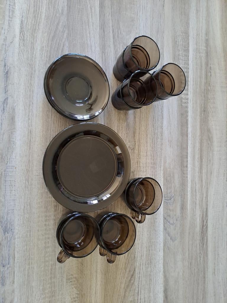 Vintage ontbijtservies Vereco France, Huis en Inrichting, Keuken | Servies, Ophalen, Bord(en)