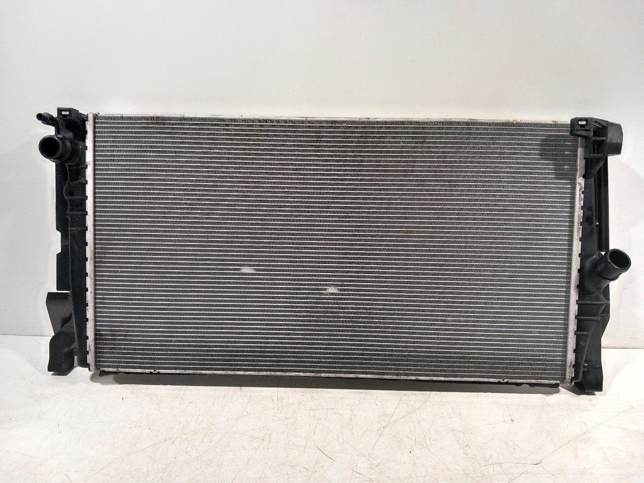 Radiateur BMW X1, Onderdelen@venauto.nl, Van der Ven Autorecycling B.V., Ettenseweg 76, 4706 PB Roosendaal, The Netherlands, Enlèvement ou Envoi