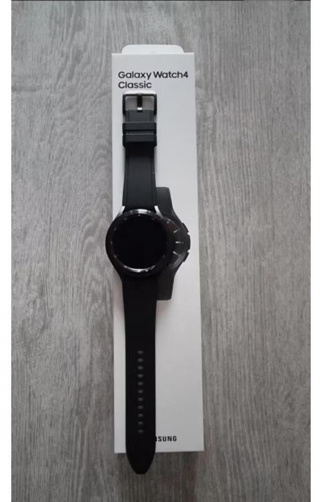 Samsung galaxy watch 4 classic, Ophalen, Conditie, Zwart, Zo goed als nieuw