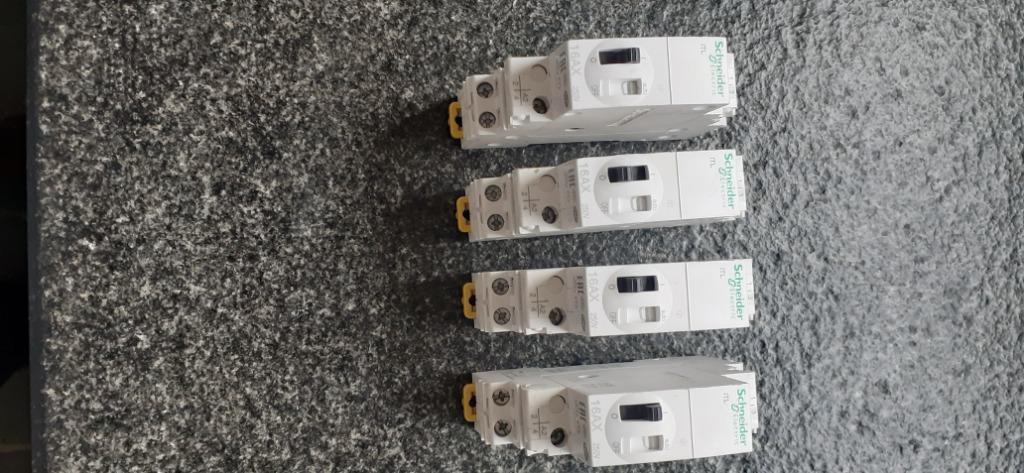 contactor, Ophalen, Nieuw