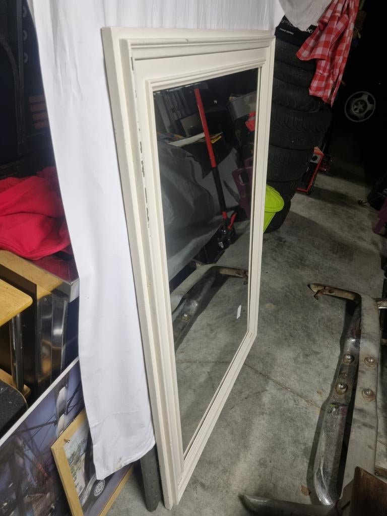 Grand miroir avec encadrement bois blanc, Enlèvement