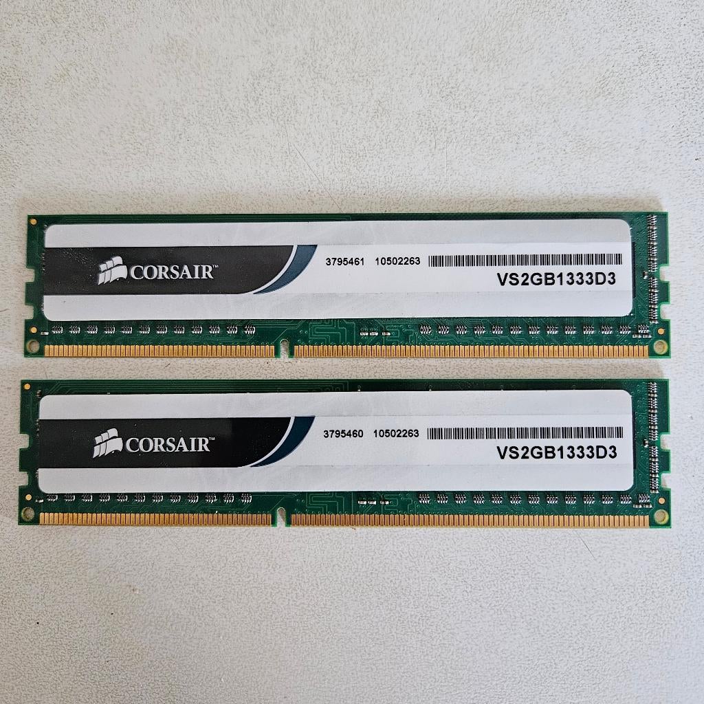 Corsair 4GB x (2x2) DDR3 PC3 10600U  1333MHz, Computers en Software, RAM geheugen, Gebruikt, DDR3, Ophalen of Verzenden, Desktop
