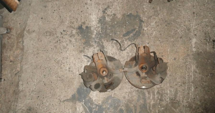 A vendre moyeux VW Golf 4 90 110 115 101CV, Autos : Pièces & Accessoires, Autres pièces automobiles, Volkswagen, Utilisé, Enlèvement