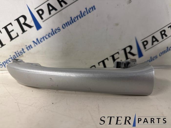 Poignée portière 4portes avant droite d'un Mercedes C-Klas, 3 mois de garantie, Utilisé, -, -