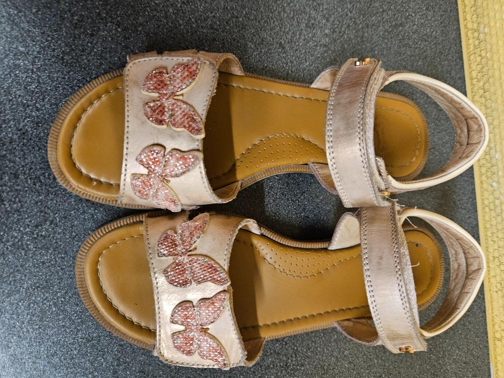 stones and bones sandalen maat 36, Kinderen en Baby's, Kinderkleding | Schoenen en Sokken, Meisje, Overige typen, Ophalen of Verzenden