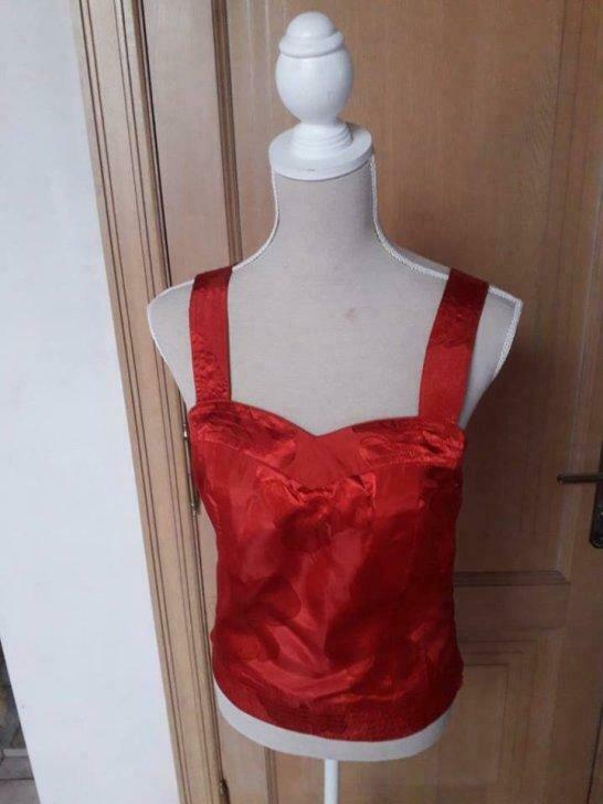 rood topje 'votre mode'  maat 40, Maat 38/40 (M), MET, Ophalen of Verzenden, Zonder mouw