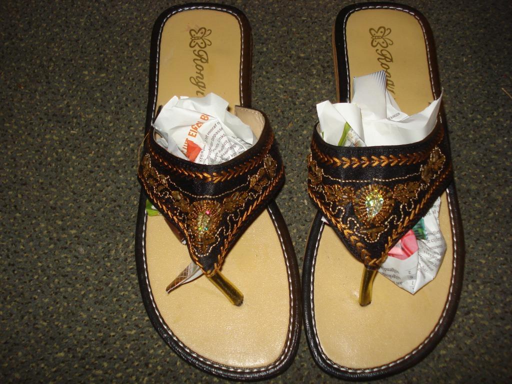 Gratis verzenden nieuwe zwarte ibiza festival slippers mt 37, Kleding | Dames, Slippers, Verzenden, Zwart, Nieuw