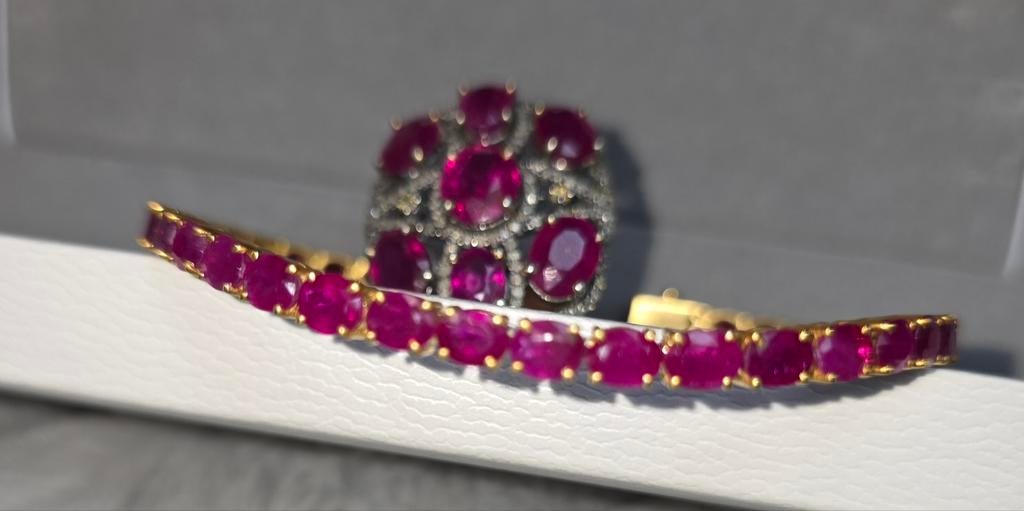 gouden ring en armband met robijnen en briljanten, Bijoux, Sacs & Beauté, Bagues, Comme neuf, Jaune, Or, Enlèvement