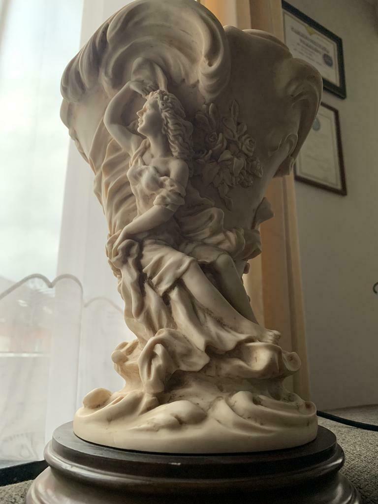 Oude unieke tafel lamp, Antiek en Kunst, Antiek | Religieuze voorwerpen, Ophalen