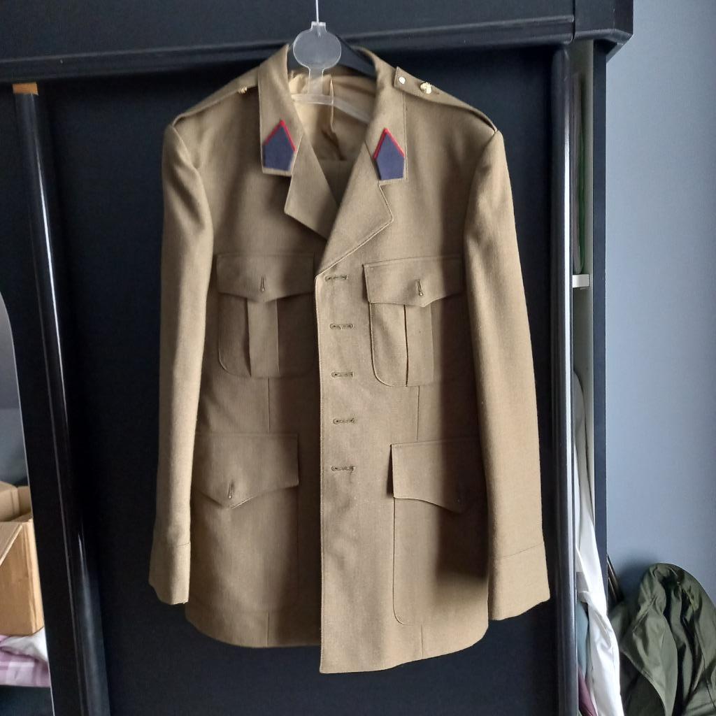 Militaire Service Dress, Verzamelen, Kleding en Patronen, Gebruikt, Kostuum of Pak, Ophalen of Verzenden