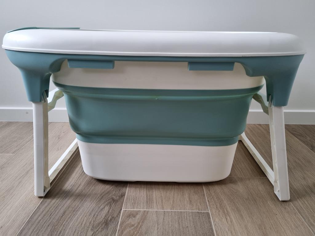 Baninni 3-in-1 opvouwbaar meegroeibad + badkussen Bagno 0-12, Ophalen, Zo goed als nieuw, Badje