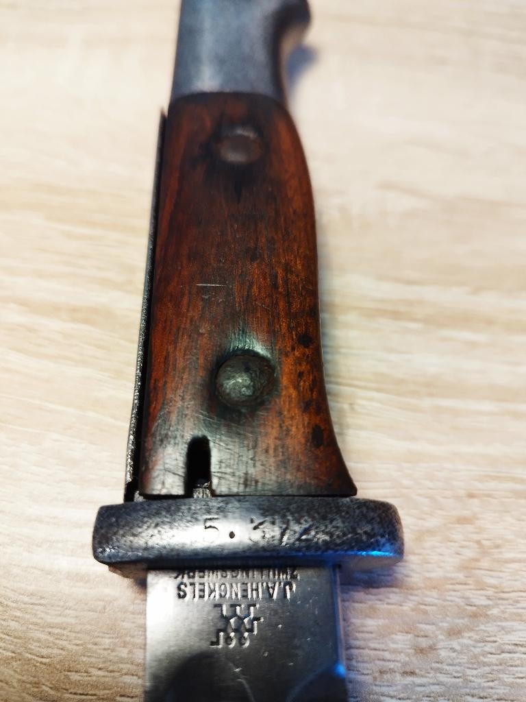 Duitse bajonet 84/98 geregimenteerd met schede 85€, Verzamelen, Militaria | Algemeen, Verzenden, Landmacht