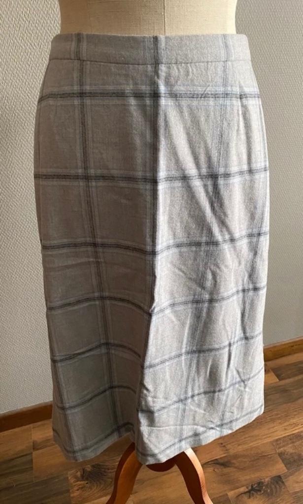 Lichtgrijze geruite rok Gil Bret maat 46 - NIEUW, Kleding | Dames, Verzenden, Maat 46/48 (XL) of groter, Nieuw, Gil Bret