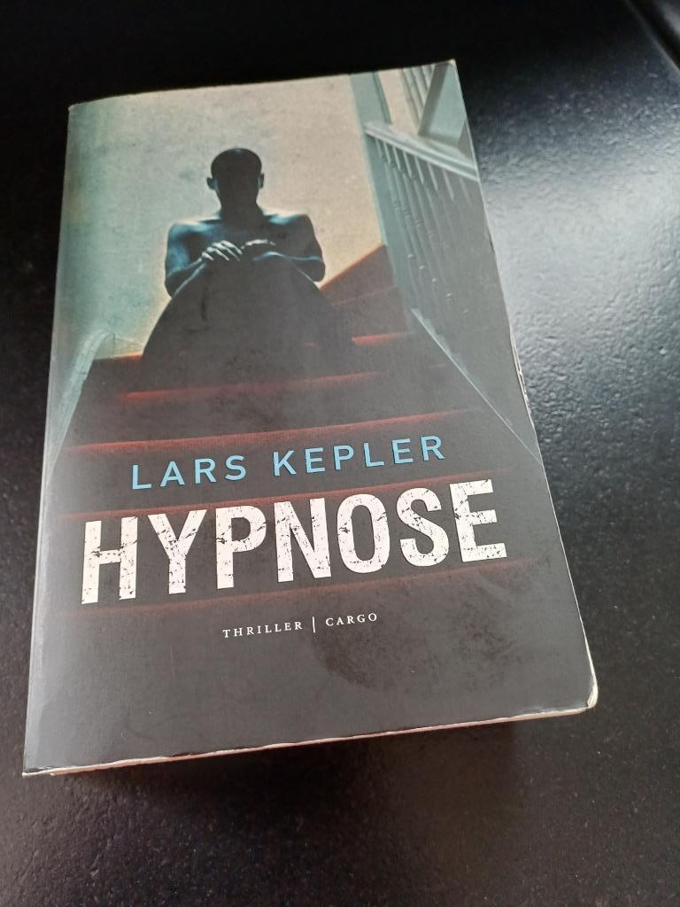 Hypnose, Livres, Comme neuf, Lars Kepler, Scandinavie, Enlèvement ou Envoi