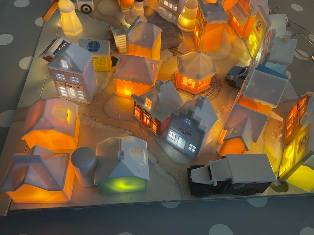 AH Winterdorp 2019 Le petit village de Noël d'Albert Heijn, Albert Heijn, Envoi