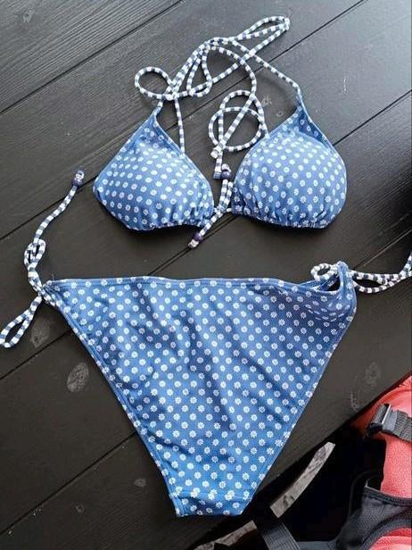 Bikini, Enlèvement ou Envoi, Comme neuf