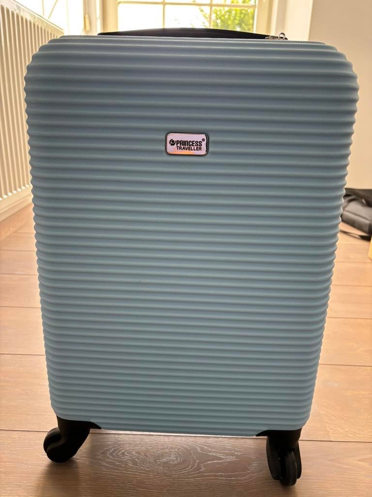 Trolley/reiskoffer (NIEUW!!) met slot, Handtassen en Accessoires, Koffers, Ophalen of Verzenden, Nieuw, Hard kunststof, Wieltjes