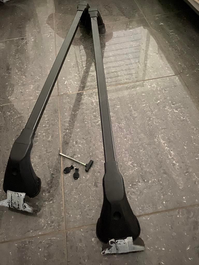 Barre de toit pour peugeot 308, Enlèvement, Utilisé