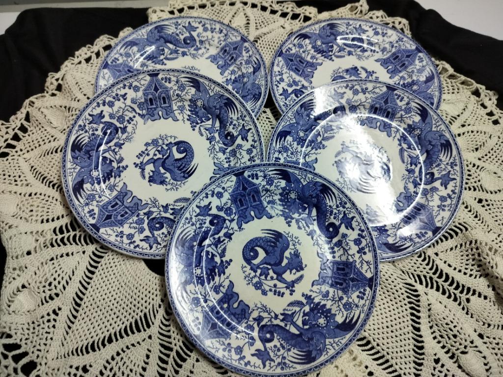Dragon : 5 assiettes faïence de Sarreguemines U&C-modèle Dra, Enlèvement ou Envoi, Utilisé