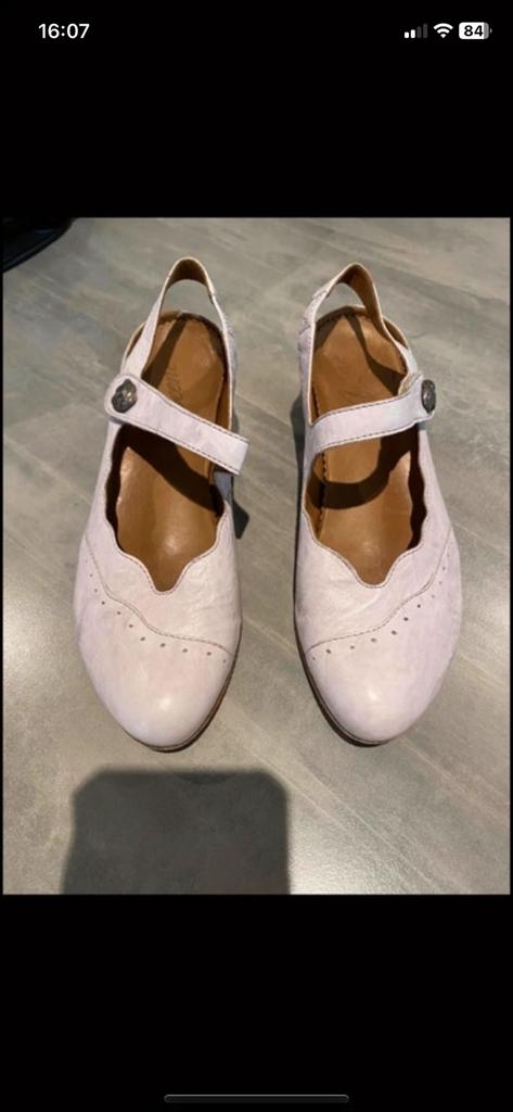 Lichtroze pumps Va Bene maat 38, Kleding | Dames, Ophalen of Verzenden, Pumps
