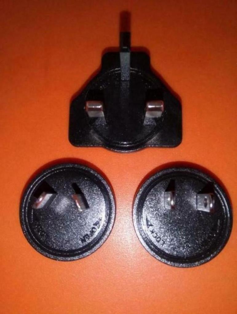 Reisstekker - adapter, Ophalen, Nieuw, Stekker