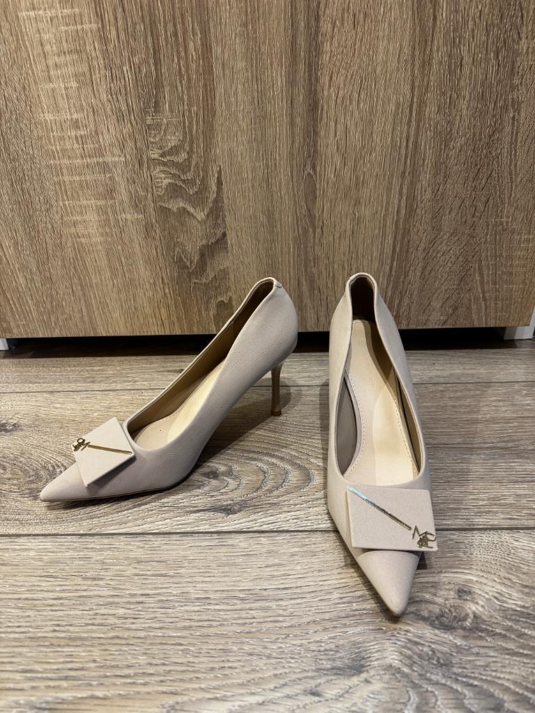 High heel pump, Pumps, Beige, Nieuw, Ophalen