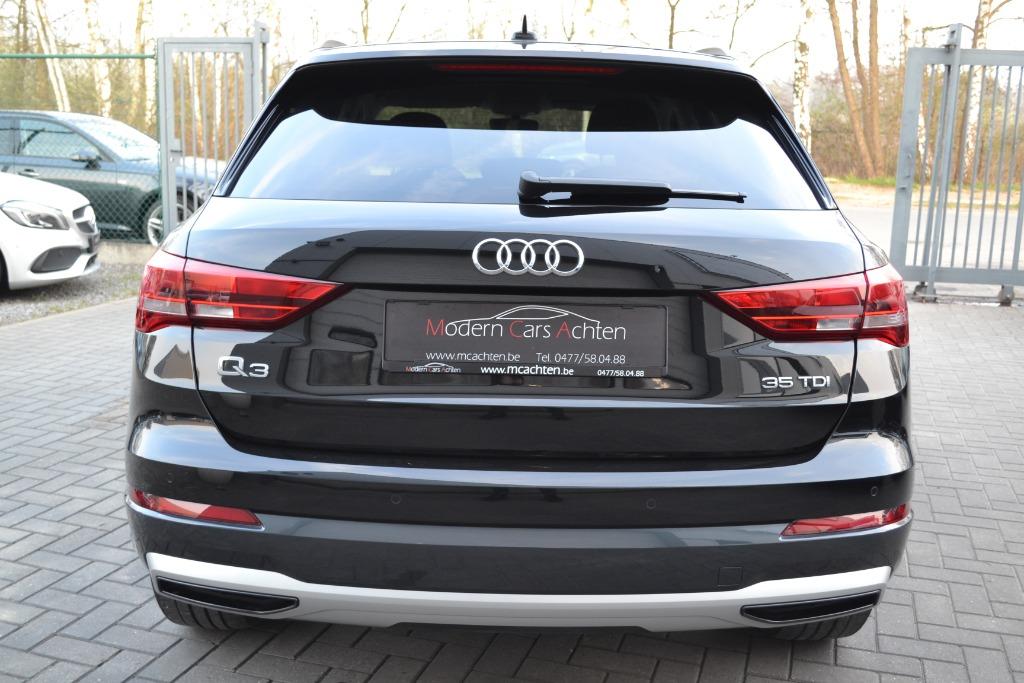 Audi Q3 2.0 TDI S-Tronic * Garantie * Dodehoek * Lane assist, Auto's, Stof, 4 cilinders, Bedrijf, 5 deurs