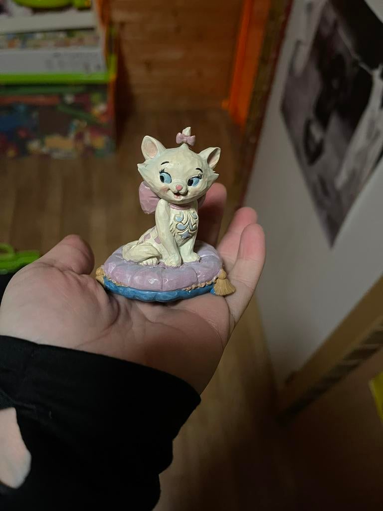Marie aristocat beeldje, Ophalen, Zo goed als nieuw