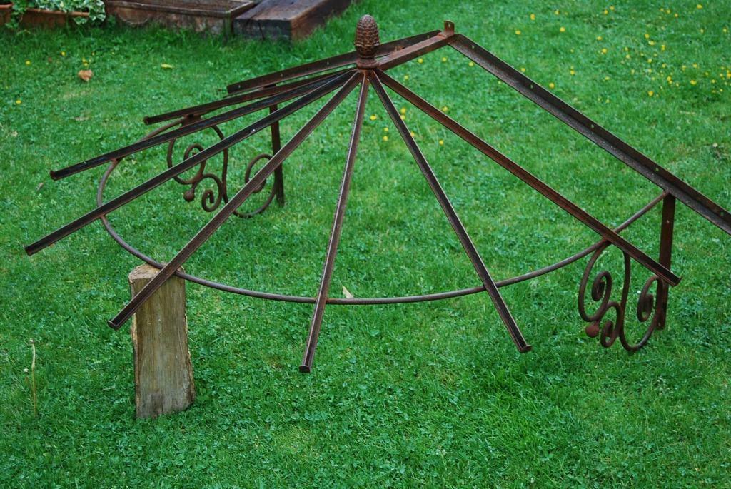 Smeedijzeren veranda (klein model halve maan), Gevelrenovatie