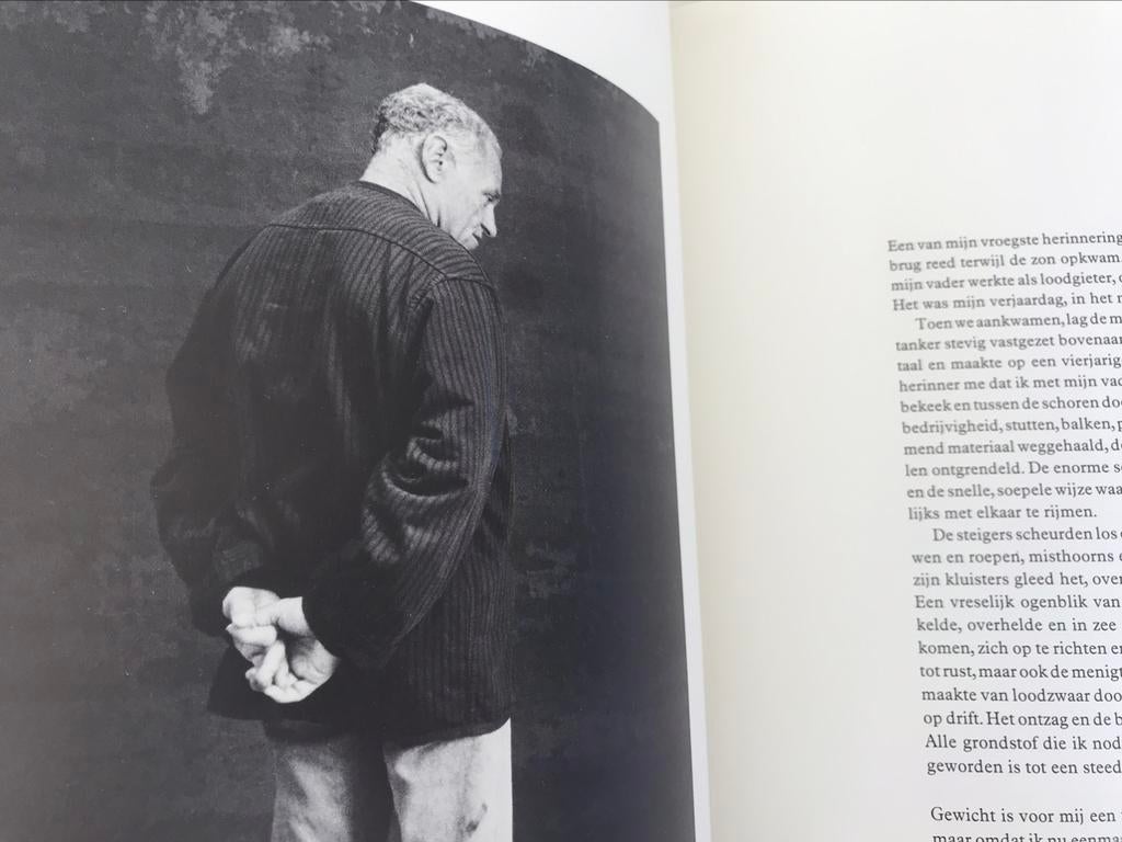 Sculptures de Richard Serra, 50 pages, Enlèvement ou Envoi, Comme neuf, Sculpture
