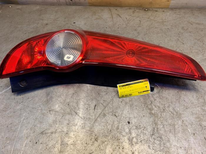 Feu arrière gauche d'un Opel Agila, -, Opel, 3 mois de garantie, Utilisé