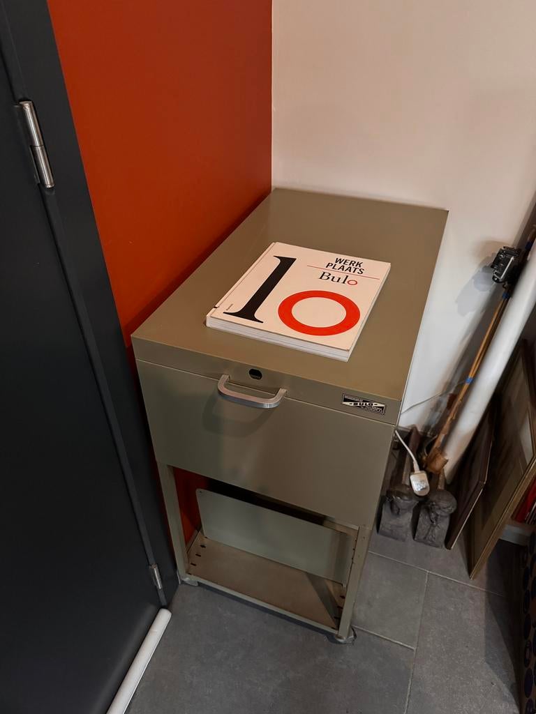 BULO archiefkast op wielen te koop jaren 60, Huis en Inrichting, Ophalen, Gebruikt