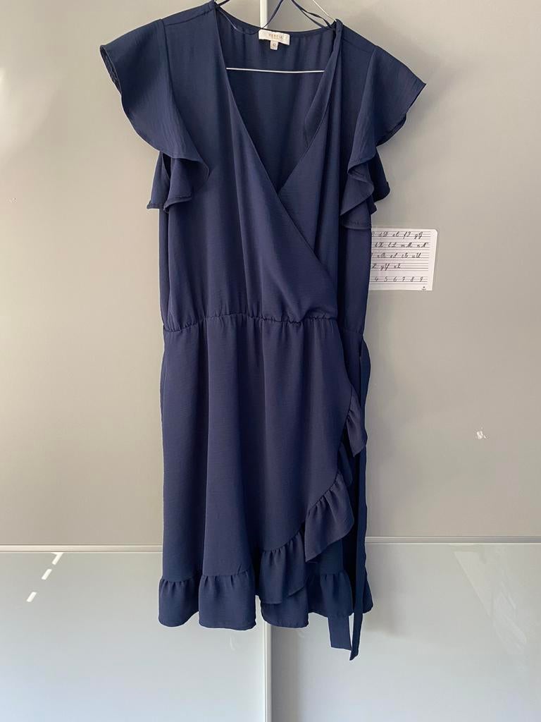Donkerblauw kleedje maat 42, Blauw, Maat 42/44 (L), Ophalen of Verzenden, Versia