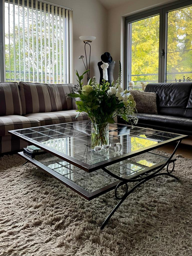 Smeedijzer salontafel met 2 glazen lagvlakken!, Ophalen, Zo goed als nieuw