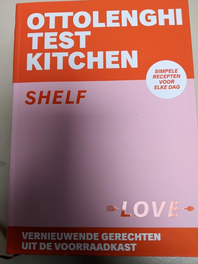 Yotam Ottolenghi - Ottolenghi Test Kitchen - Shelf Love, Ophalen of Verzenden, Yotam Ottolenghi; Noor Murad