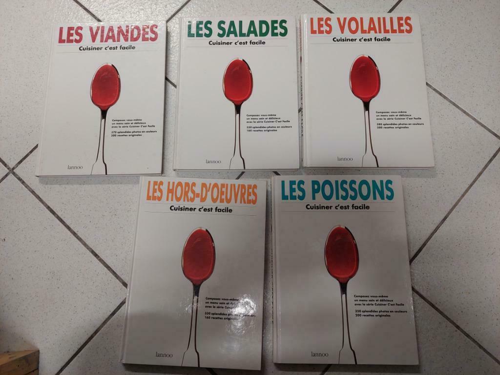cuisine : série CUISINER C'EST FACILE - 5 tomes à 2 eur, Enlèvement ou Envoi, Comme neuf