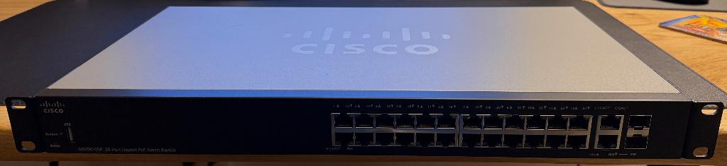 Switch PoE Cisco SG250-26P, Enlèvement, Comme neuf