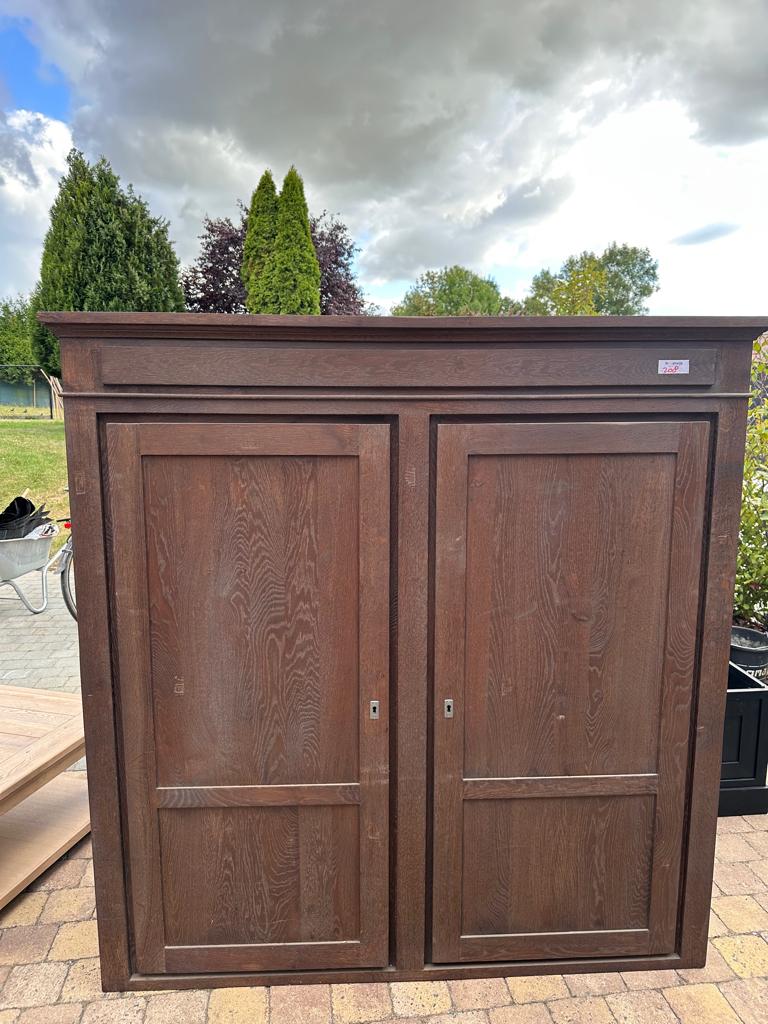 Massief Eiken kast, Antiek en Kunst, Ophalen