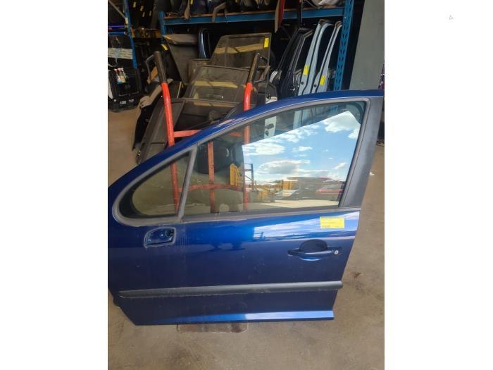 Portière 4portes avant gauche d'un Peugeot 207 (KPL), -, 3 mois de garantie, Utilisé, Porte