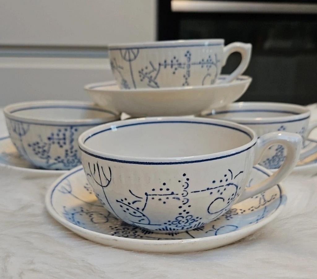 Set de 4 sacs (n 3) et 4 assiettes Boch Copenhague, Enlèvement ou Envoi, Comme neuf, Tasse(s) et/ou soucoupe(s)