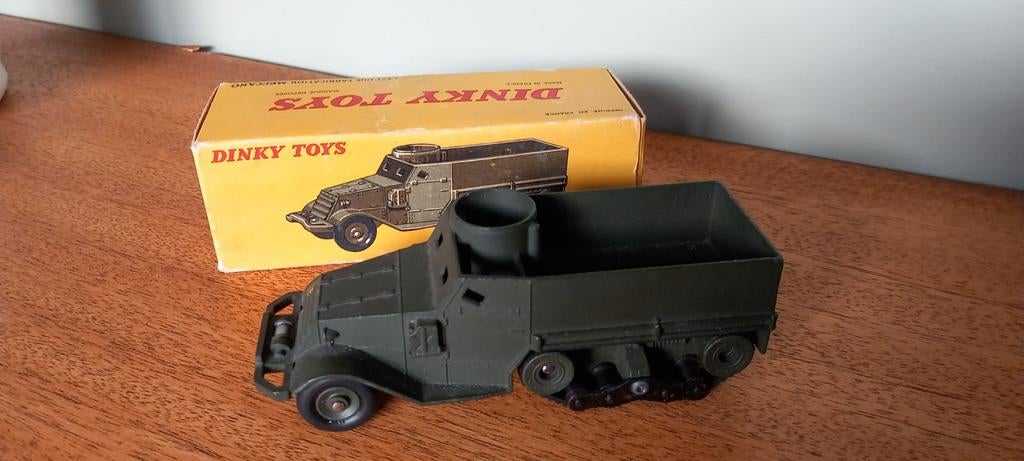 Ancien véhicule militaire Dinky Toys 822 Half-Track M3, Enlèvement ou Envoi, Utilisé