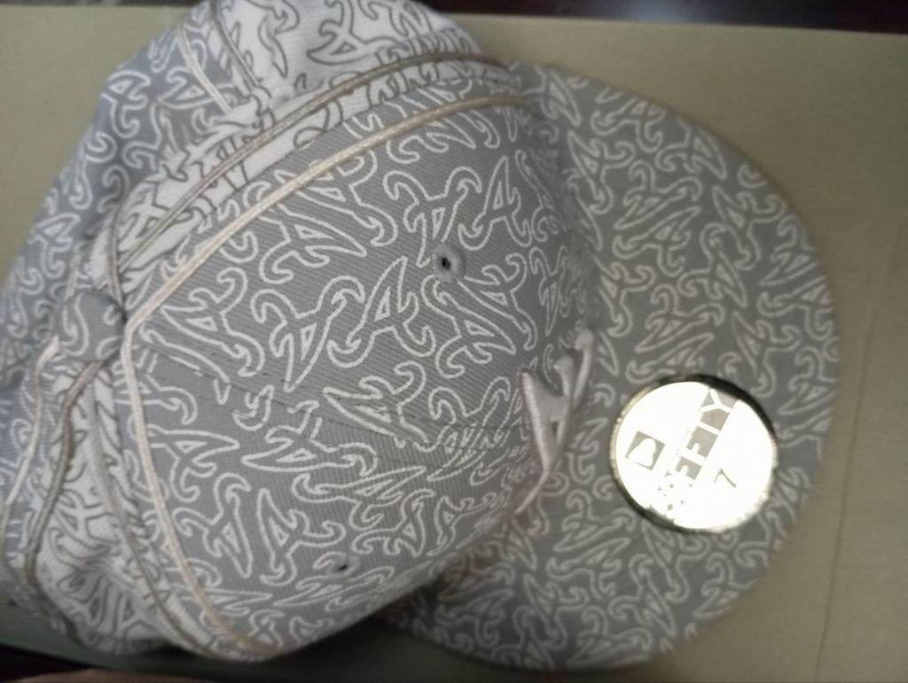 Casquette 59 NEW ERA gris chaud, 60,6 cm, Enlèvement ou Envoi, Comme neuf