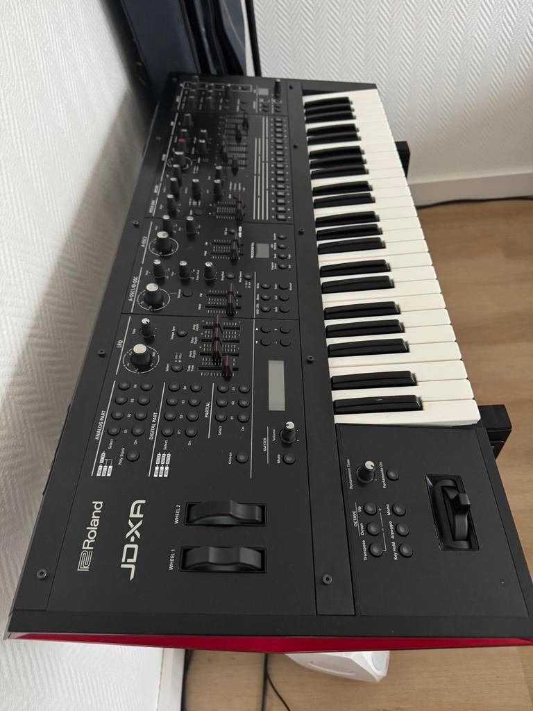 roland jdxa, Enlèvement, Comme neuf, Roland