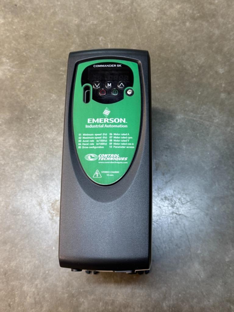 Emerson frequentieregelaar 2.2kW  380V, Hobby en Vrije tijd, Ophalen of Verzenden, Zo goed als nieuw